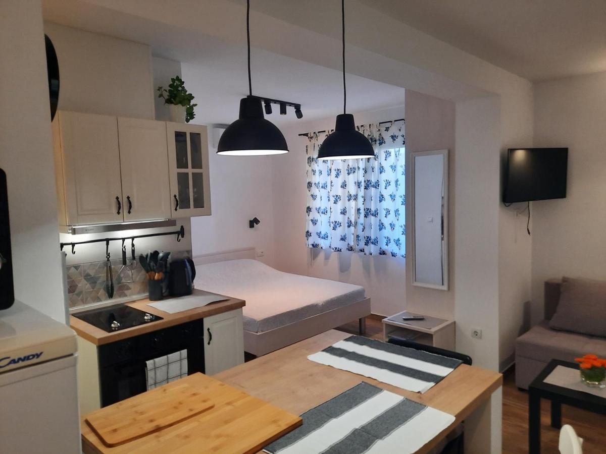 Apartamento Manda Ljubetic Sutivan Exterior foto