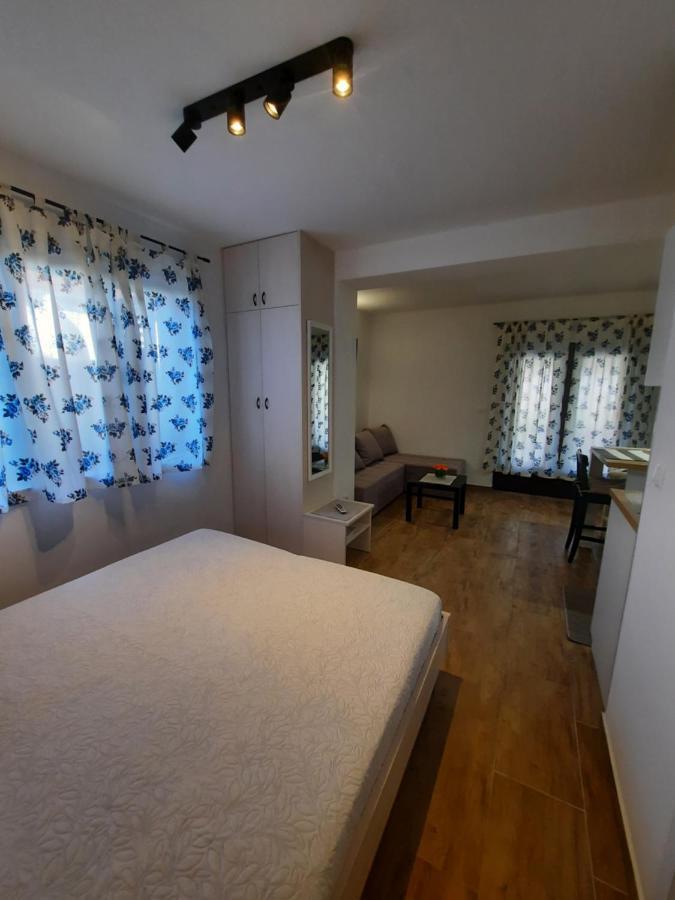 Apartamento Manda Ljubetic Sutivan Exterior foto