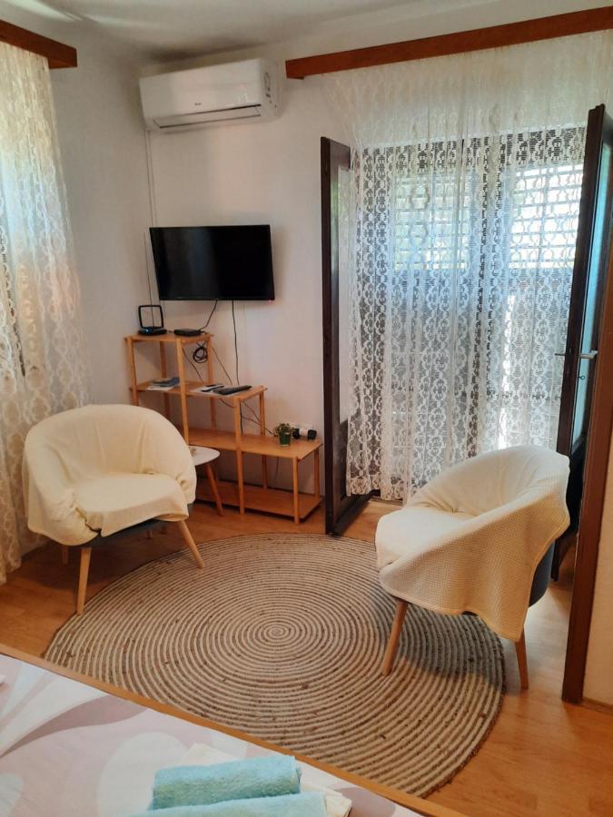Apartamento Manda Ljubetic Sutivan Exterior foto