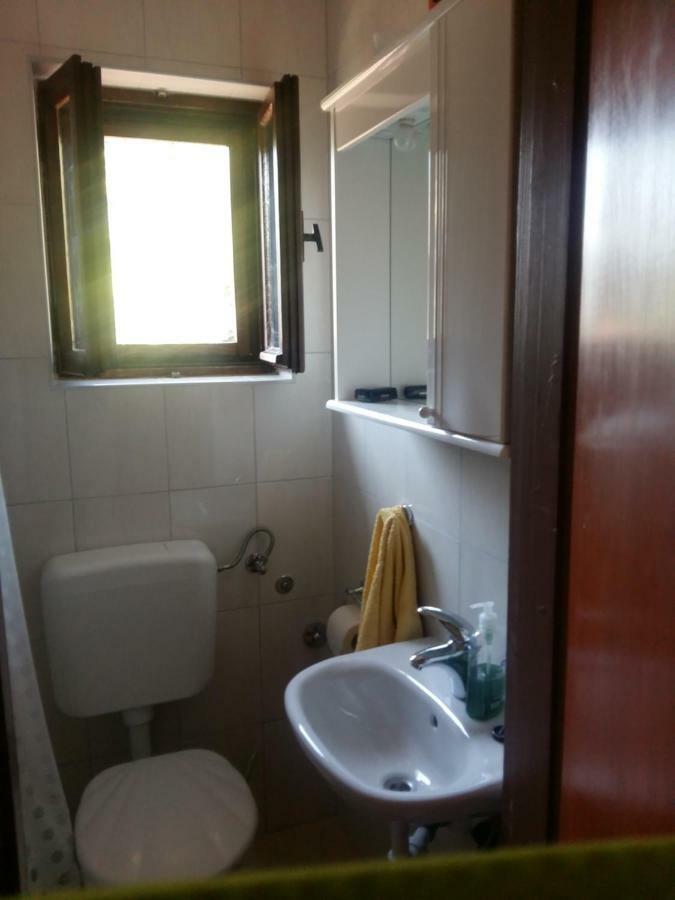 Apartamento Manda Ljubetic Sutivan Exterior foto