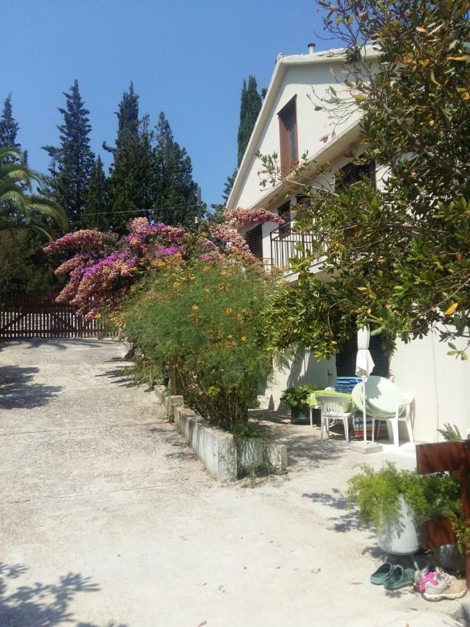 Apartamento Manda Ljubetic Sutivan Exterior foto