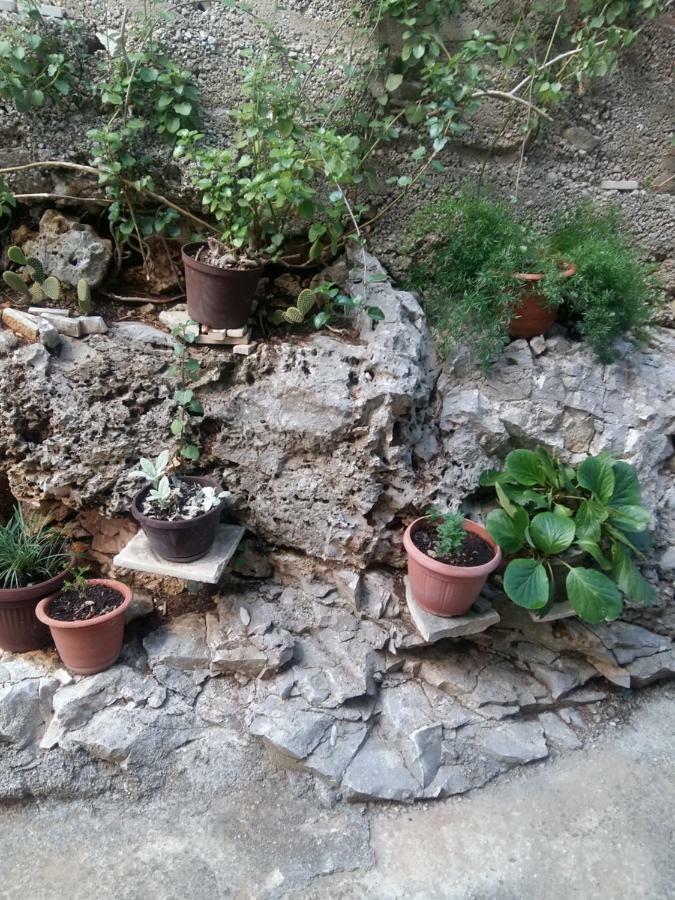 Apartamento Manda Ljubetic Sutivan Exterior foto